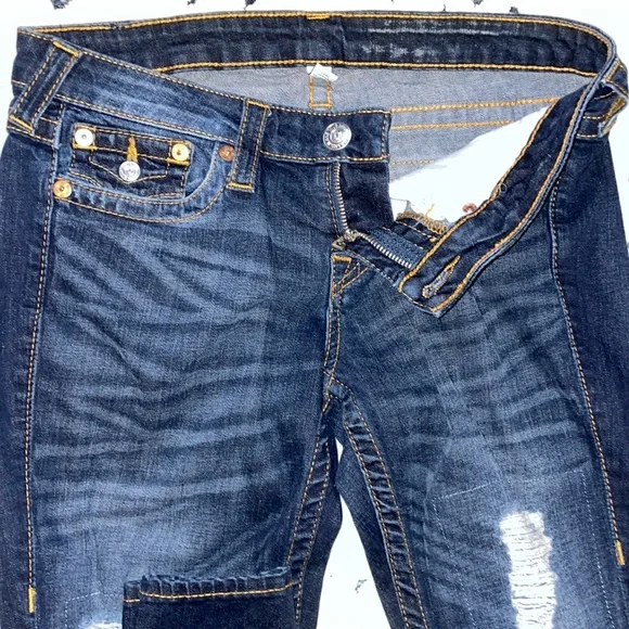 True Religion🧲 Skinny, Distressed, Mid-Rise Dark Wash 29x31.5 - Picture 5 of 15